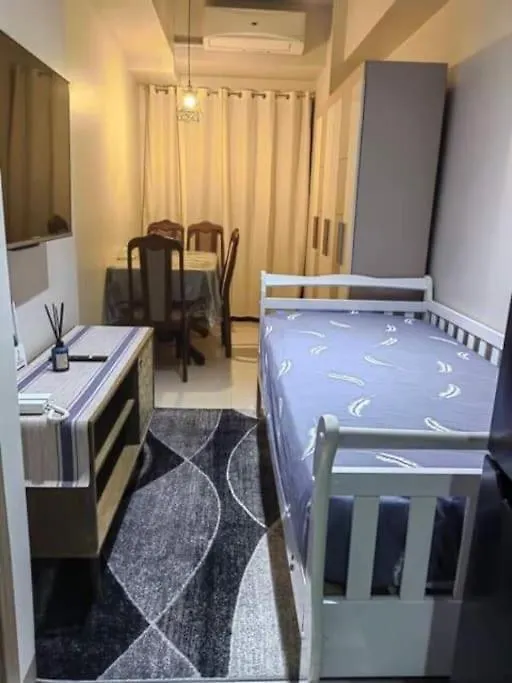 Moa S Residences Family Suite With Balcony Manila