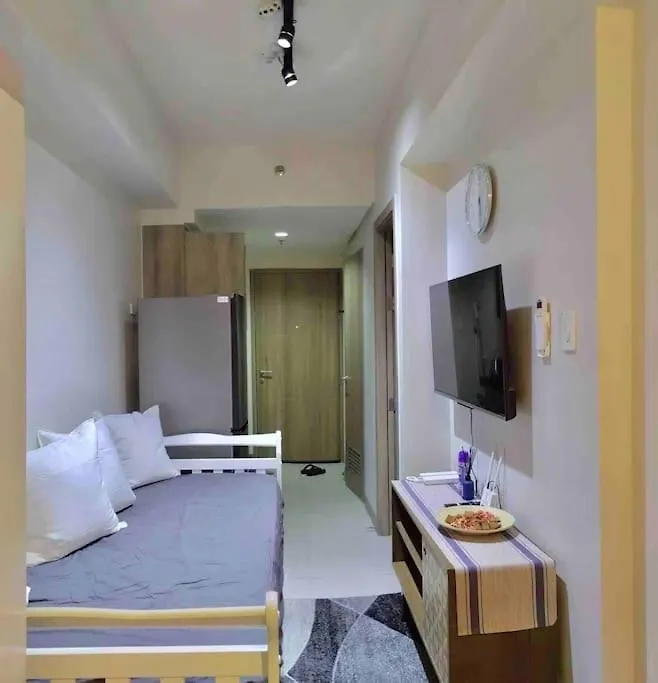 Moa S Residences Family Suite With Balcony Manila