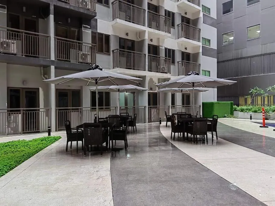 Moa S Residences Family Suite With Balcony 马尼拉